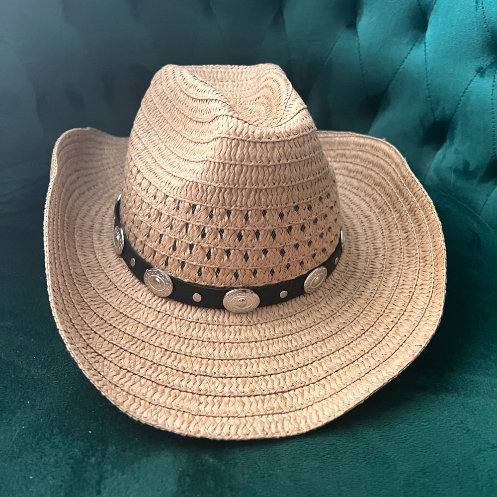 COWBOY HAT 🤠 - Picture 2 of 5